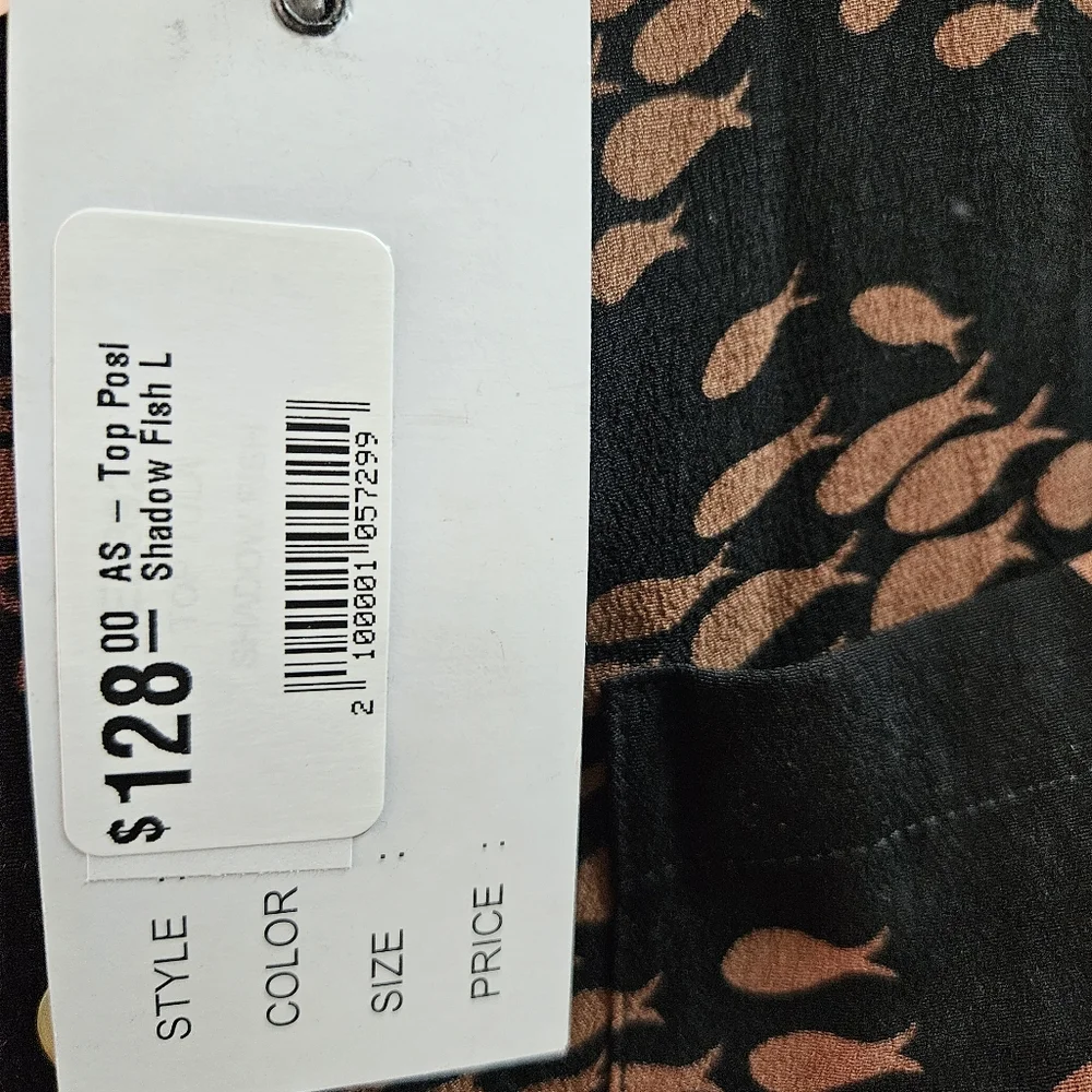 BNWT Fighting Eel Ava Sky Top Posi Fish Print Top - Picture 4 of 4